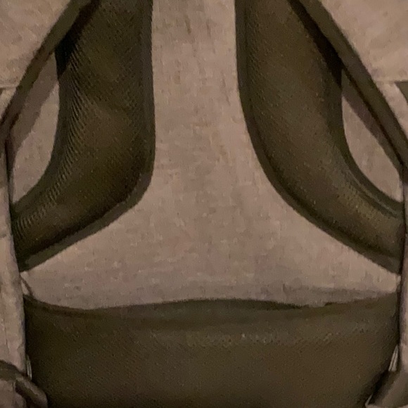 Unisex baby diaper Backpack Waterproof & insulated keeping items warm & cool - Picture 8 of 14